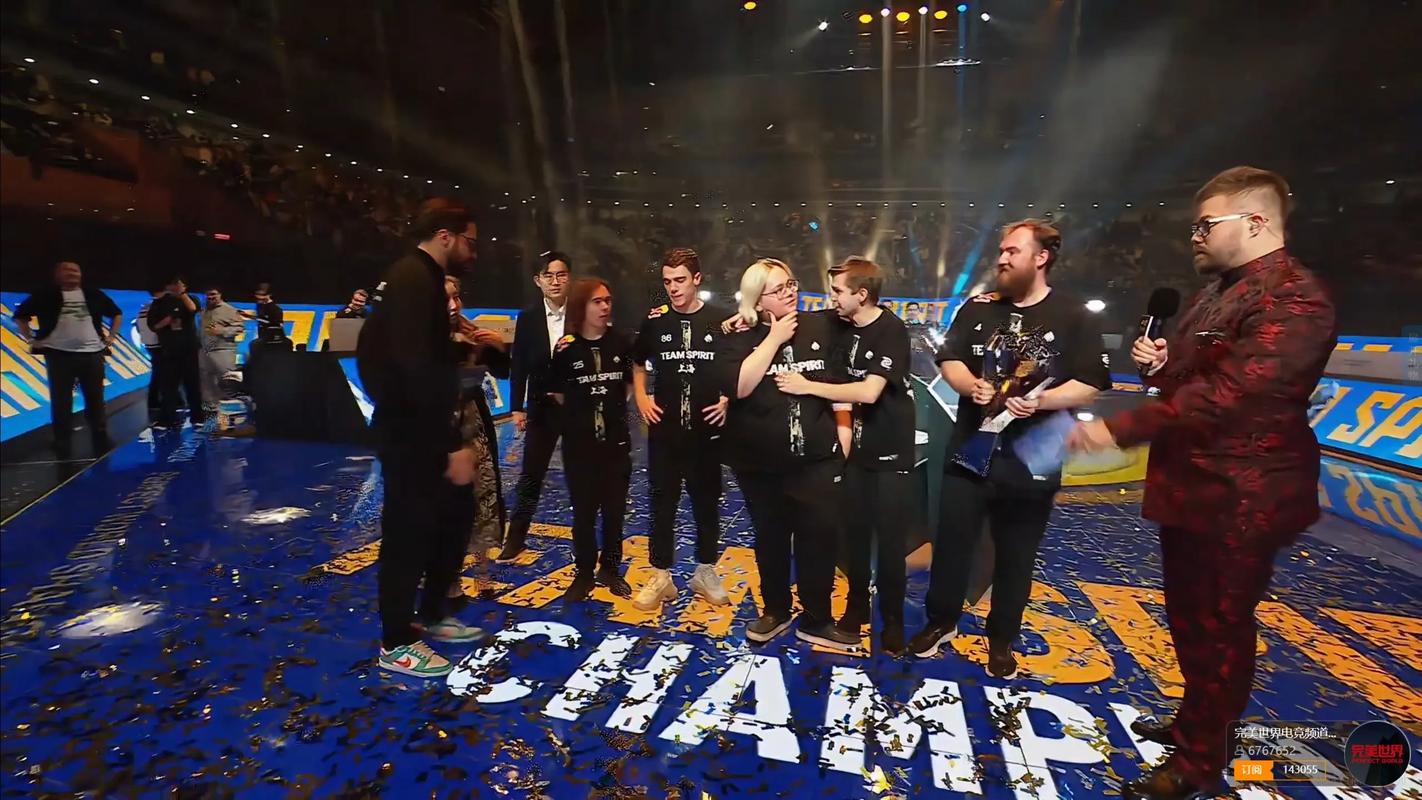 Uzi：其他AD不能像卡莎一样改变格局 Meiko：牛头为了好配合Uzi